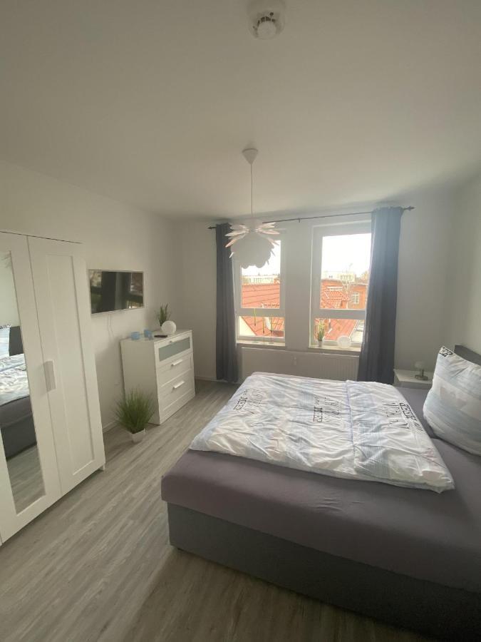 Apartment Am Gruenen Park Ерфурт Екстериор снимка
